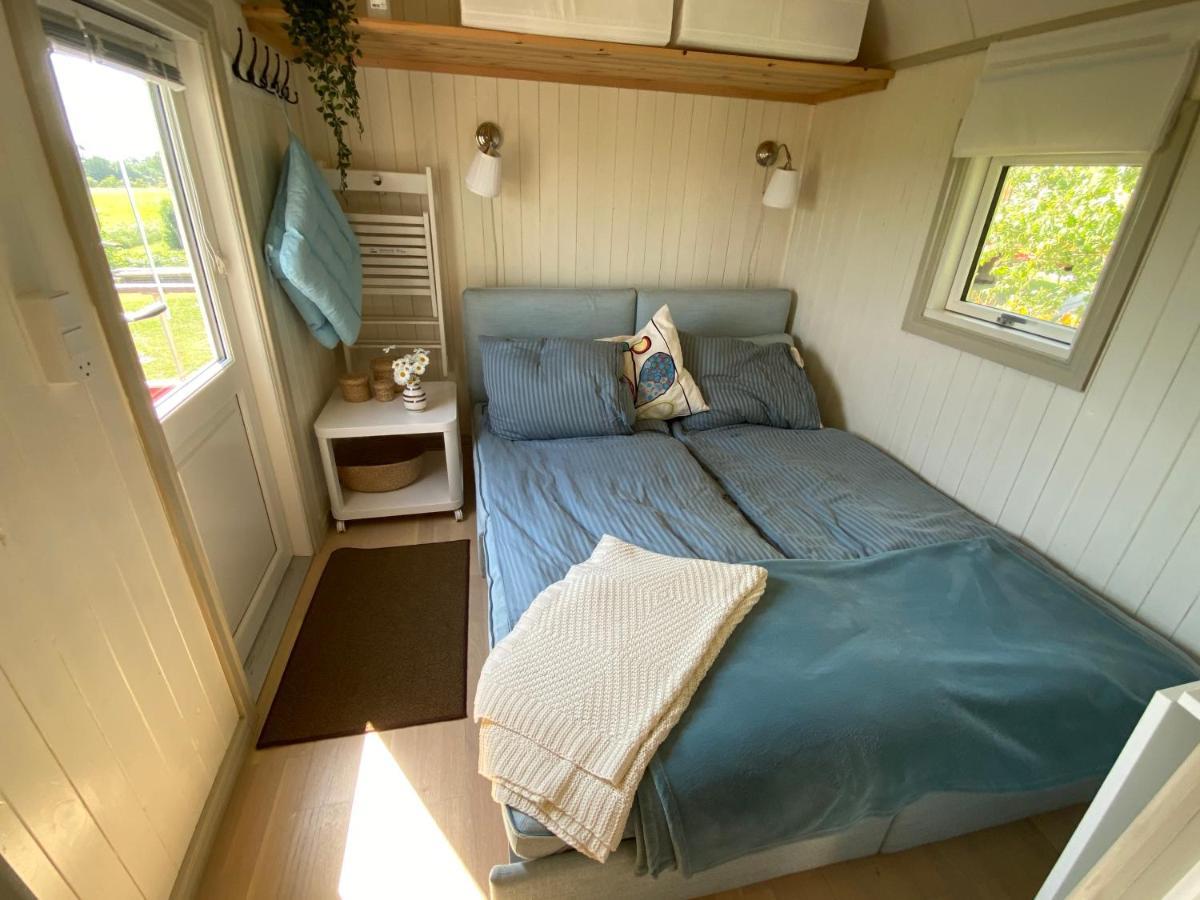 Guesthouse Gjoel Gjol Luaran gambar