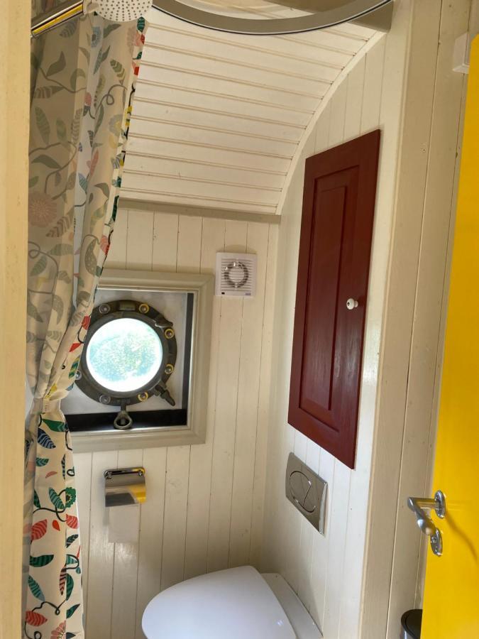 Guesthouse Gjoel Gjol Luaran gambar